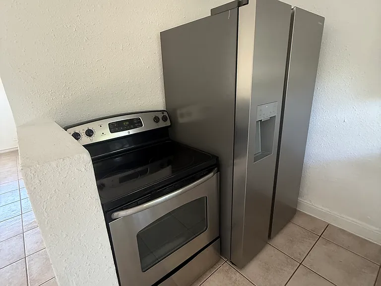 2836 W Concord St — Photo 5