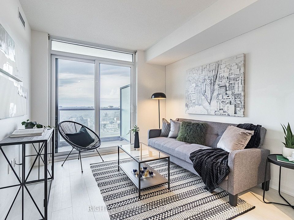 1st image of 30 Gibbs Rd #2610