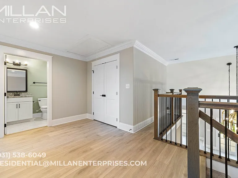 1088 Veridian Dr #B — Photo 37