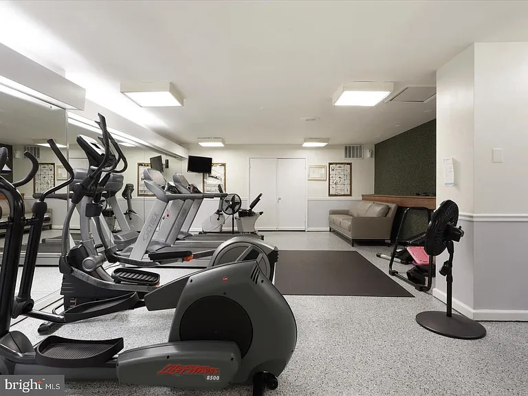 5340 Holmes Run Pkwy #1016 — Photo 20