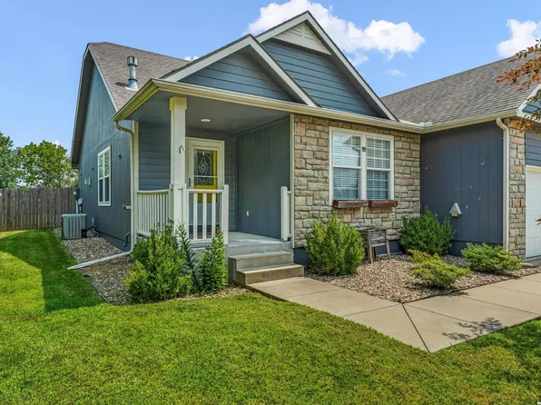 931 E 14th Ter, Eudora, KS 66025
