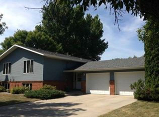 4803 6th Ave N FLOOR 2, Grand Forks, ND 58203