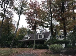 Fox Farm Rd, Gouldsboro, PA 18424