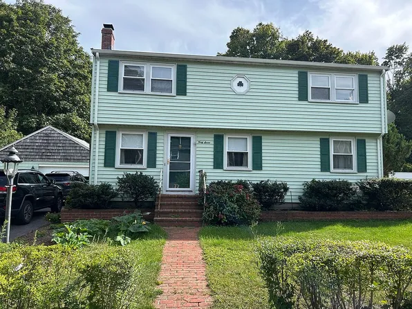47 Lincoln Rd, Rockland, MA 02370