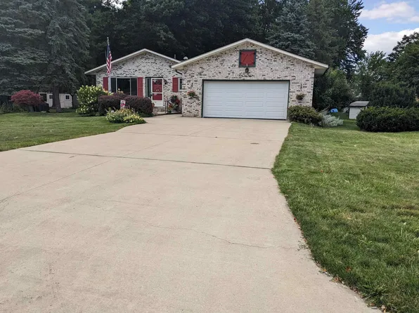 2451 Westbury Dr, Saginaw, MI 48603