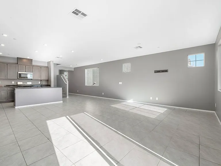 10949 Oregano Ave — Photo 12