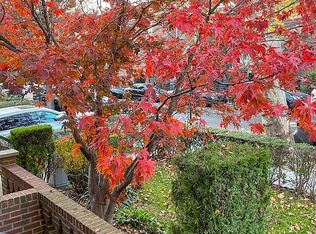 27 Minna St, Brooklyn, NY 11218