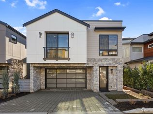 213 3rd Ave S, Kirkland, WA