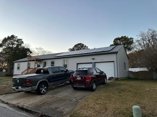 227 Saddler Dr, Newport News, VA 23608