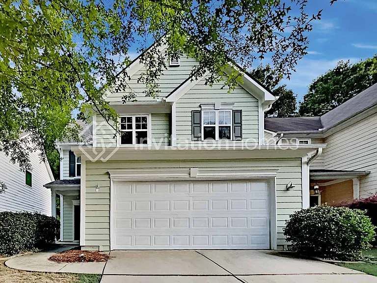 215 Brookhaven Ct — Photo 1