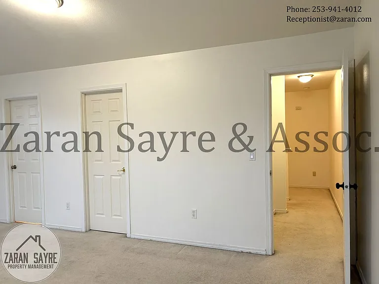 2752 Comet St — Photo 12