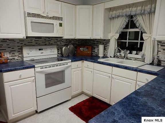 5th image of 214 Delano St