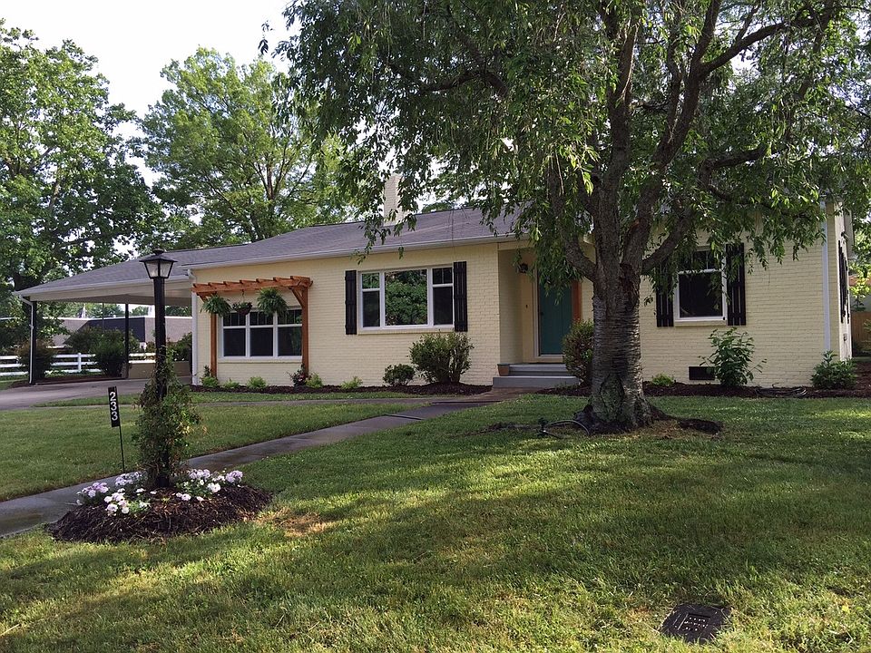 1st image of 233 N Oakwood Dr