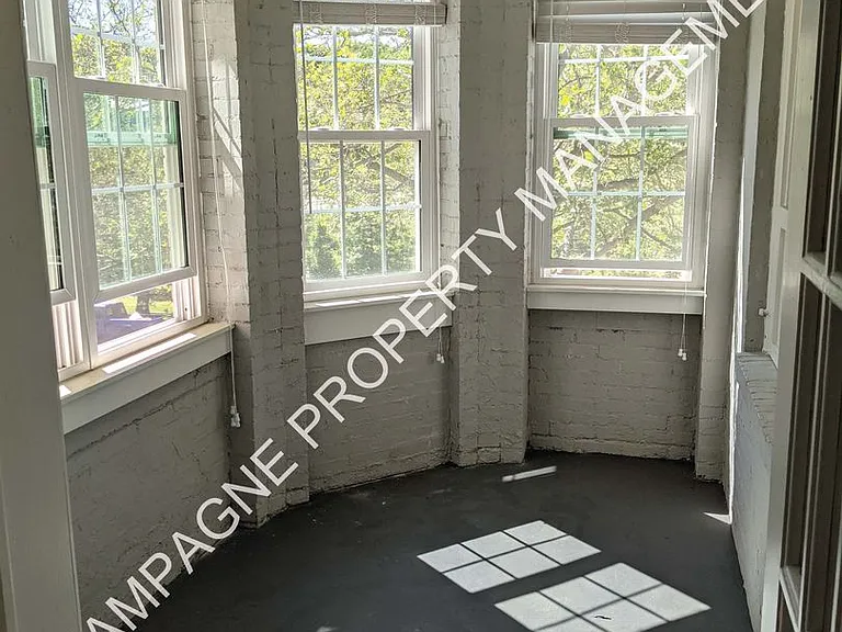 920 Ward Pkwy — Photo 23