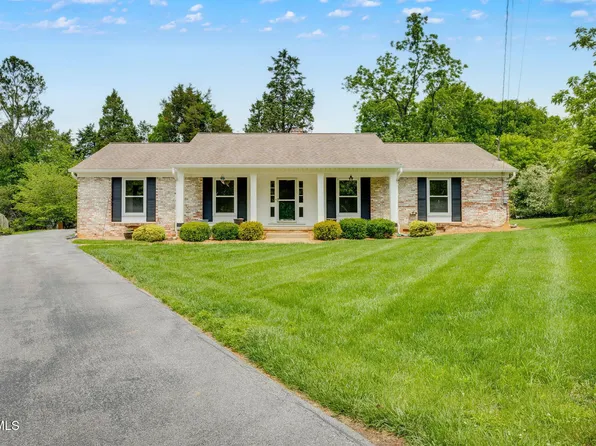 524 Robindale Ln, Kingsport, TN 37663