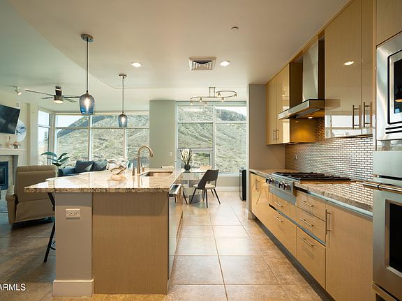 3rd image of 140 E RIO SALADO Parkway #412