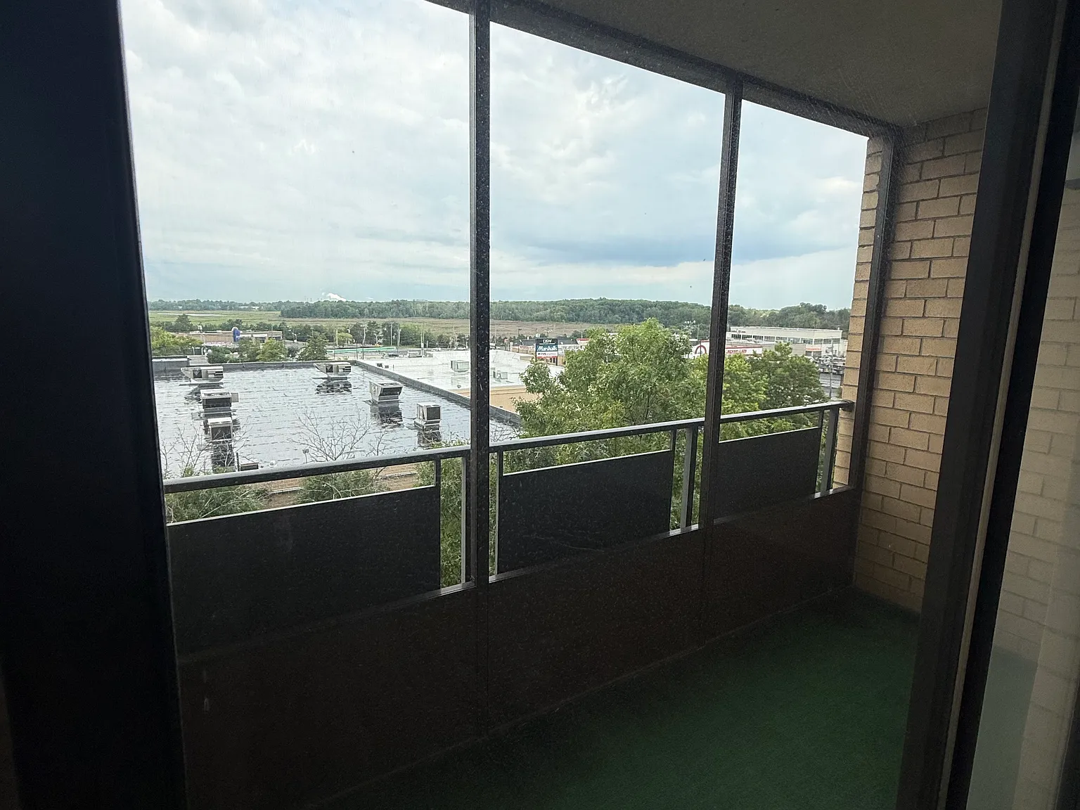 Studio, 500 sqft, $2,300 — Photo 3