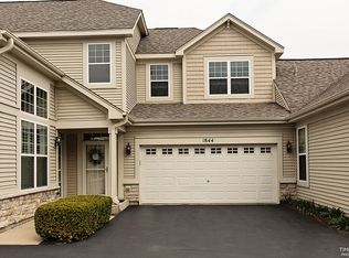 1844 Chase Ln, Aurora, IL 60502