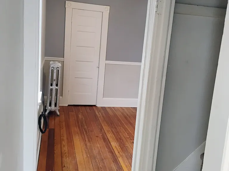 51 Evelyn Ave #B — Photo 5