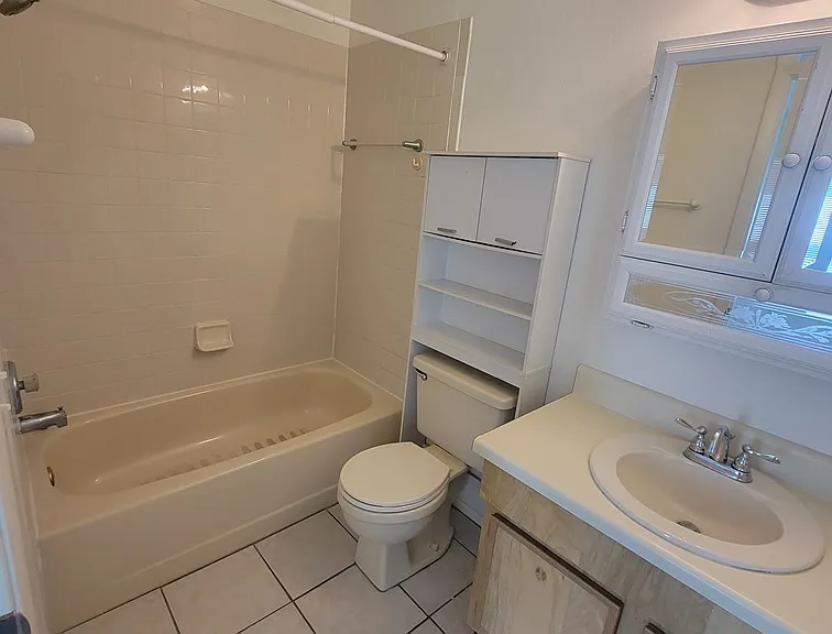 8224 Autumn Oak Ave — Photo 15