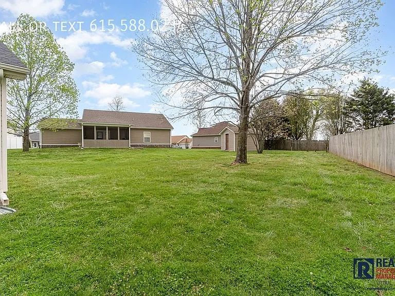 2824 Canary Ct — Photo 18