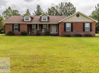 15 NE Clark Dr, Ludowici, GA 31316