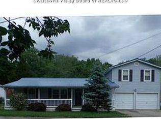 124 Riverview Dr, Saint Albans, WV 25177