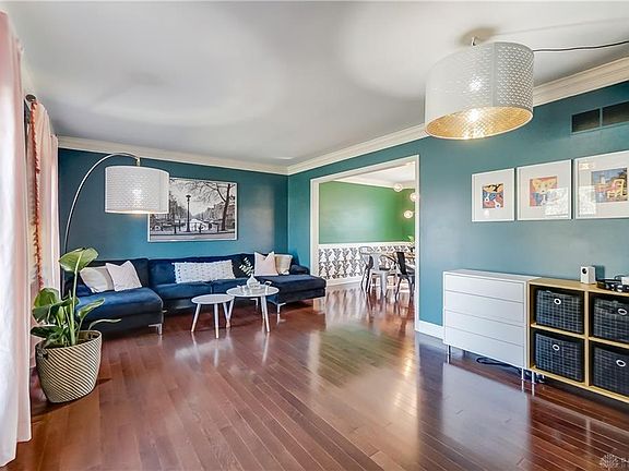 4th image of 7497 Woodcroft Dr