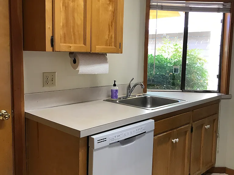 3123 NE Powderhorn Pl — Photo 8