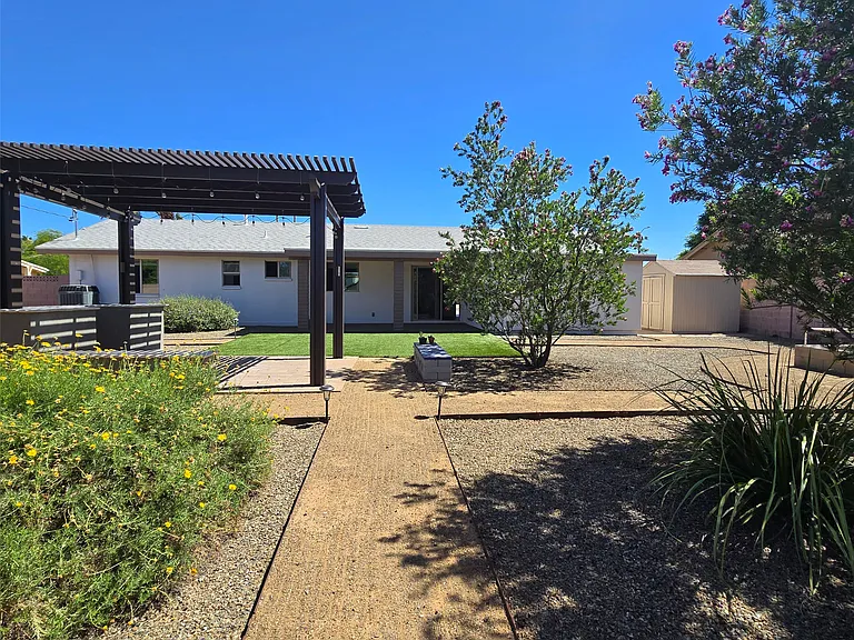 3910 E Shangri La Rd — Photo 12