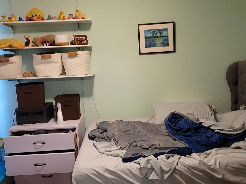 2nd image of 640 Somerville Ave #3