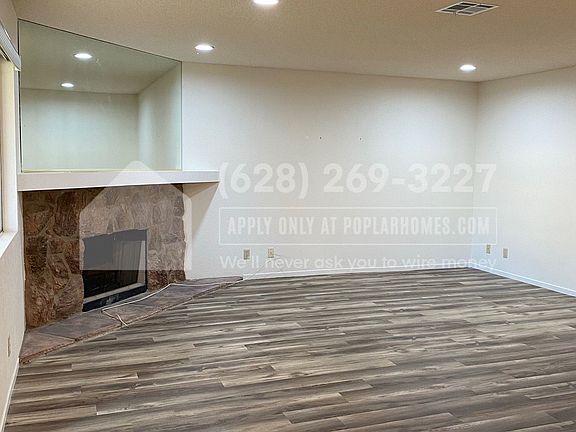 5th image of 912 Rockview Dr Unit 102