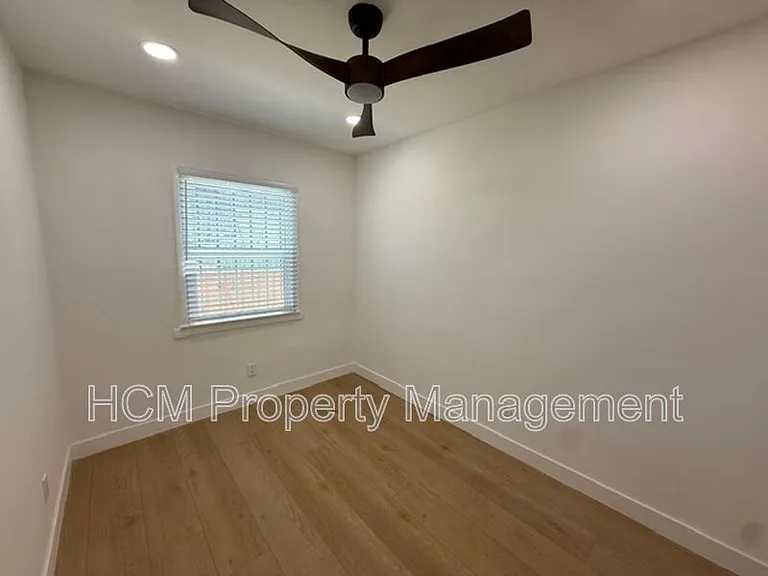 1044 Cedar Ave #1048 — Photo 15