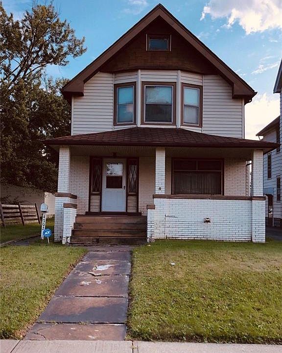 1st image of 4702 McGregor Ave