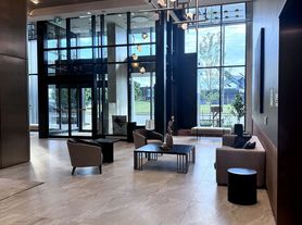 1100 Sheppard Ave W