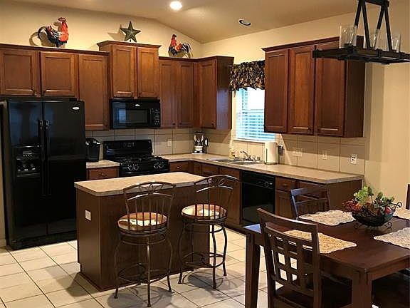 5th image of 6007 Starbrook Creek Dr