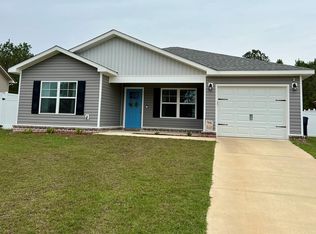 457 Jester St, Cowarts, AL 36321