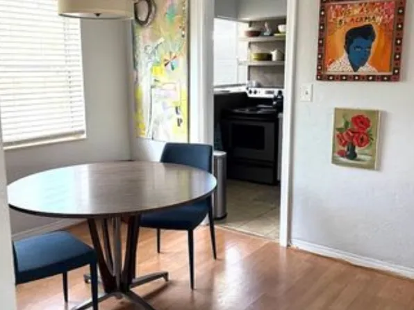 560 12th Ave NE APT 4, Saint Petersburg, FL 33701