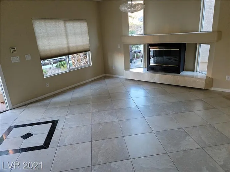 6555 W Camero Ave — Photo 9
