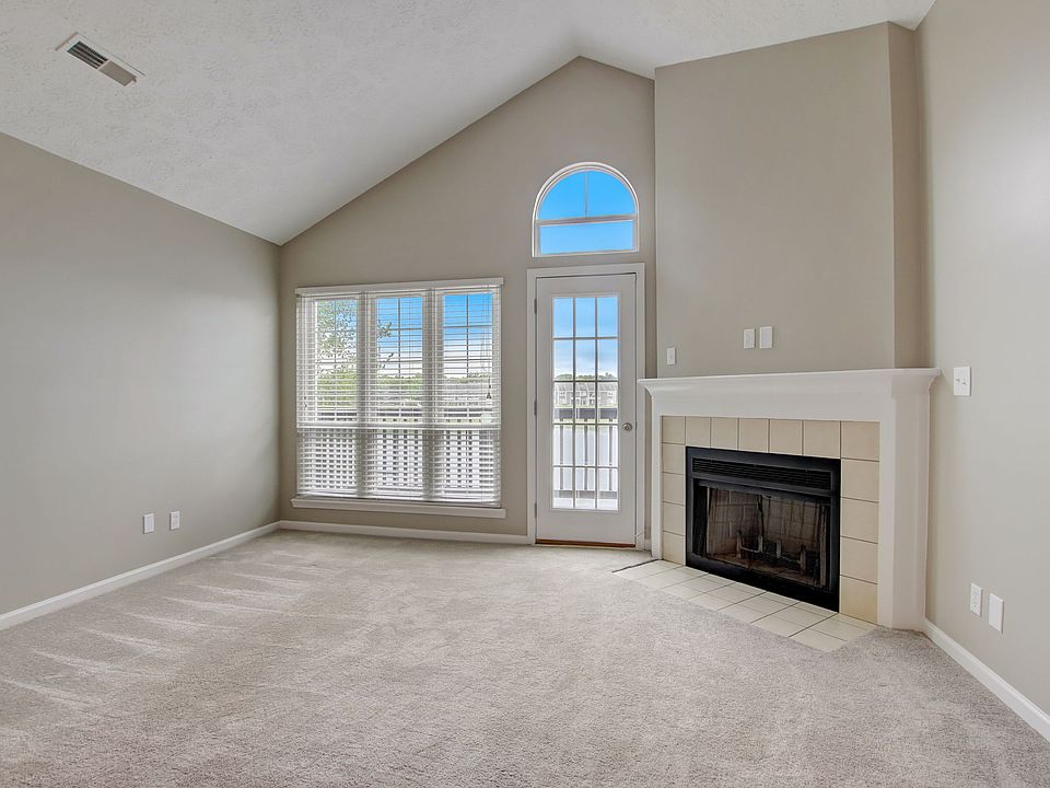 7684 Harbour Isle, Indianapolis, IN 46240 MLS 21935647 Zillow