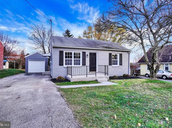962 Druck Valley Rd, York, PA 17406