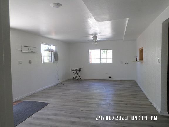 4th image of 9249 E Avenue T