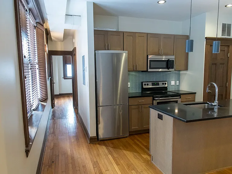 223 Pine St — Photo 30