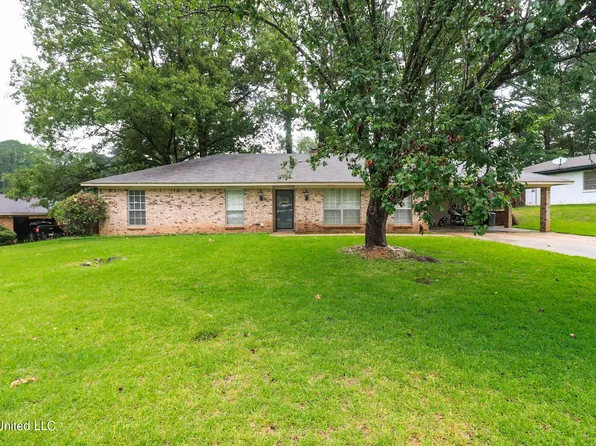 63 Crossgates Dr, Brandon, MS 39042