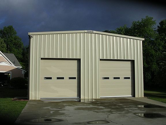 30 ft x 50 ft, 20ft cealing