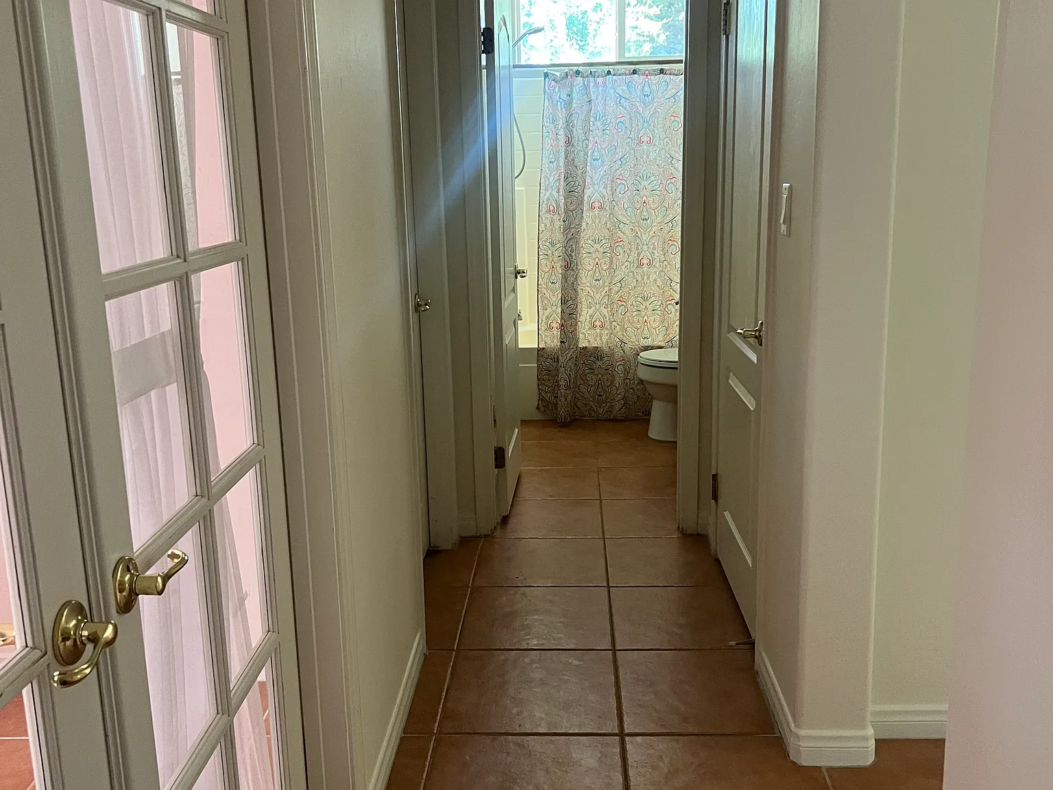 3 bed, 1575 sqft, $2,490 — Photo 4