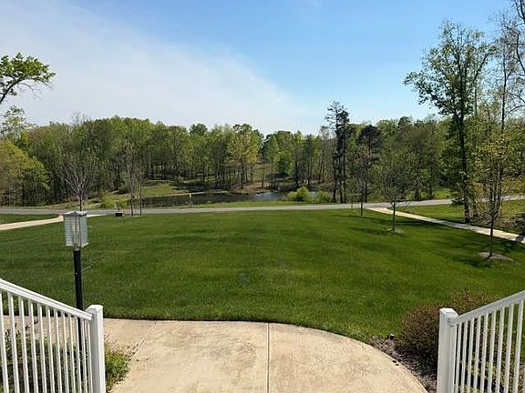 4th image of 199 Shady Pond Rd