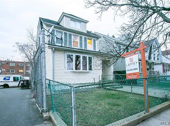 3rd image of 89-42 238th St
