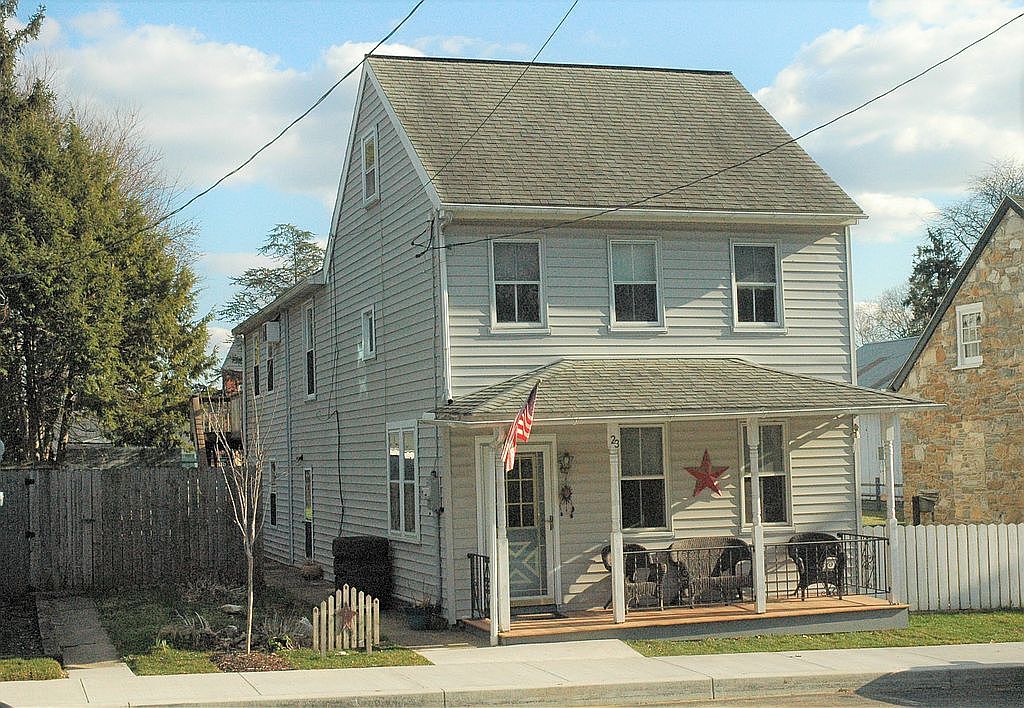 23 E High St, Maytown, PA 17550 Zillow