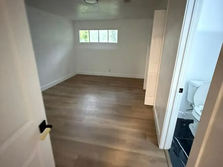 7735 Coburn Dr — Photo 3